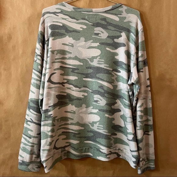 Lauren Moshi | Simone Love More Rose Camo Crew Neck Pullover Sweatshirt Size L - Picture 8 of 11